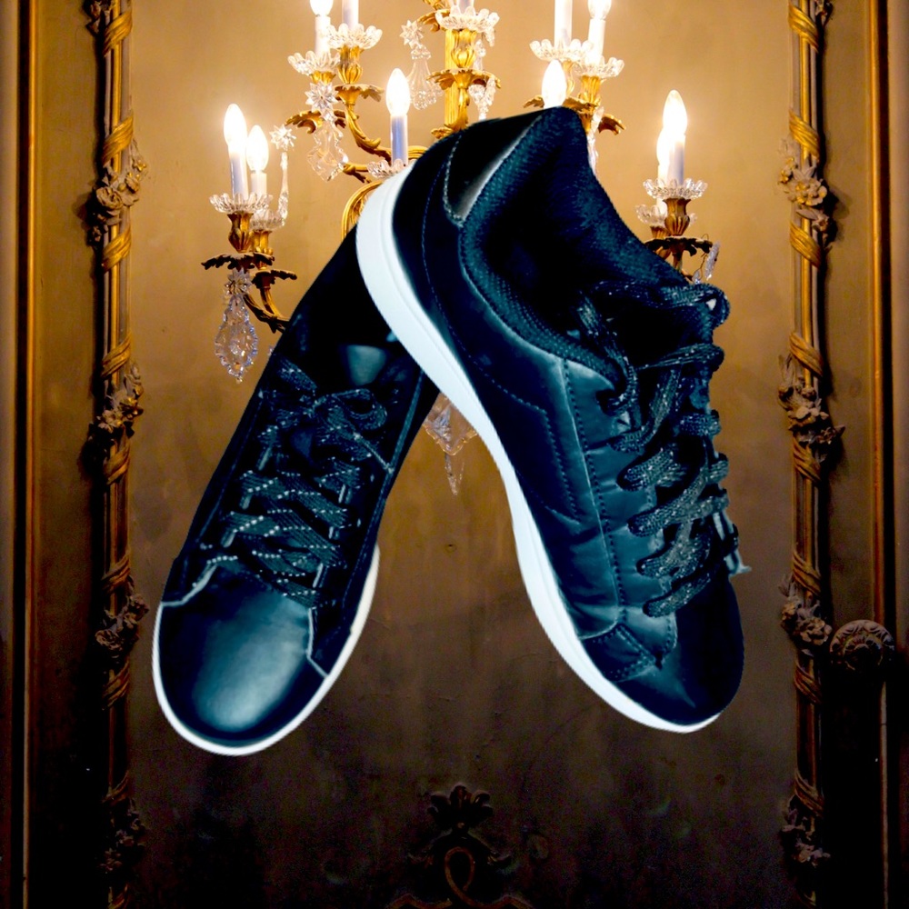 Sneakers Black Size 8.5